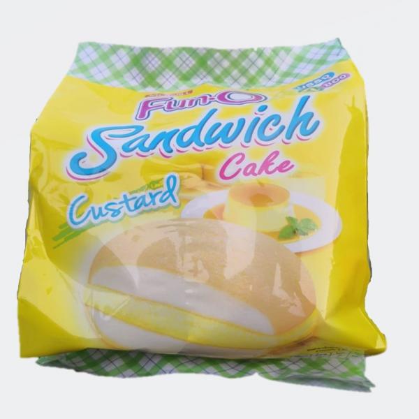 Sandwich cake with custard cream
