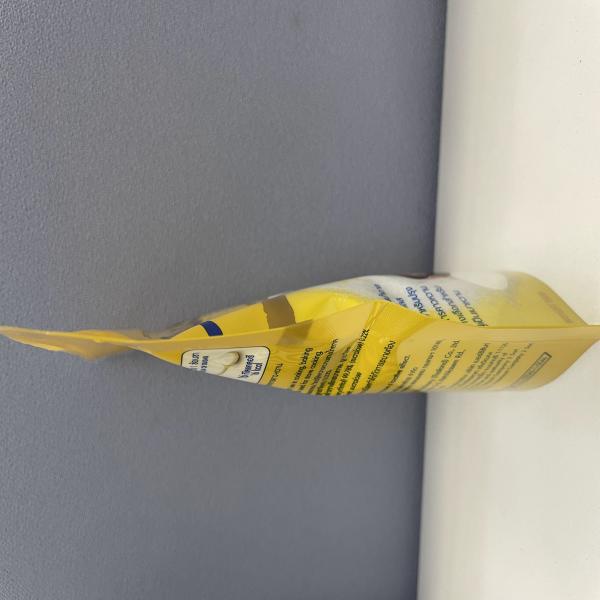 อิควล โกลด์ ซูคราโลส (วัตถุให้ความหวานแทนน้ำตาล) (เครื่องหมายการค้า อิควล)