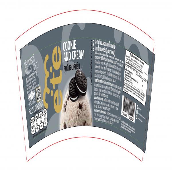 Cookie and cream mixed milk ice cream