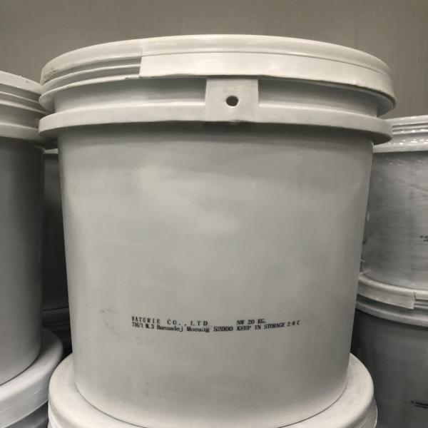 สตรอเบอร์รี่ในน้ำเชื่อมเข้มข้น