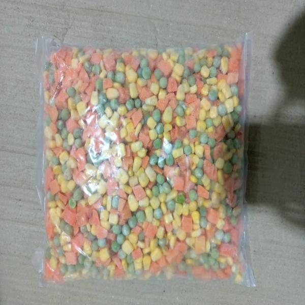 ผักรวม (แครอท,ข้าวโพด,ถั่วลันเตา) แช่แข็ง