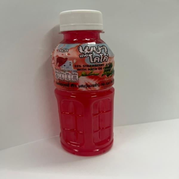 25% Strawberry  Juice With Nata De Coco