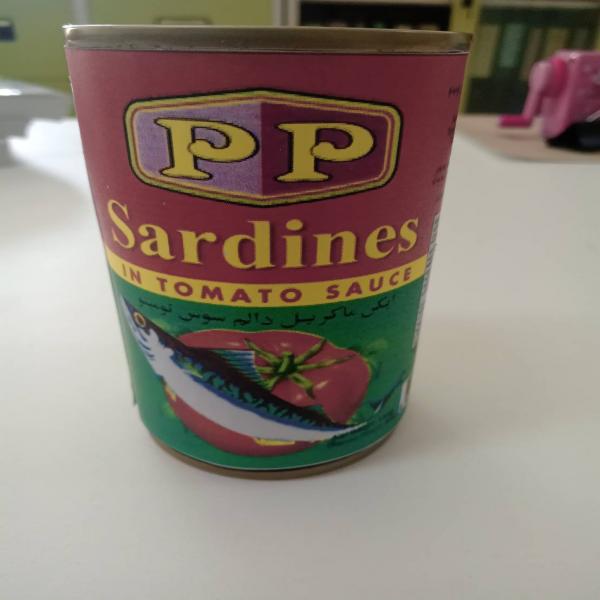 ปลาซาร์ดีนในซอสมะเขือเทศ