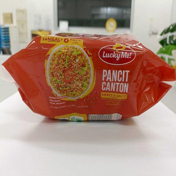 Lucky Me! PANCIT CANTON FRIED NOODLES SWEET & SPICY FLAVOUR