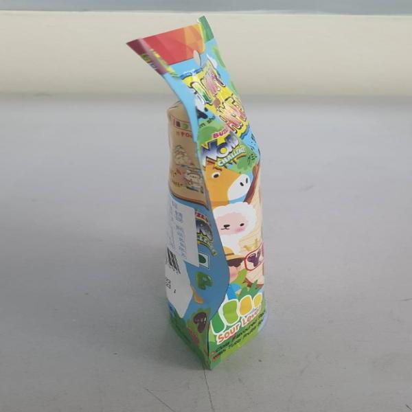 COLA FLAVOURED PECTIN JELLY WITH TUTTI FRUITTI SOUR POWDER