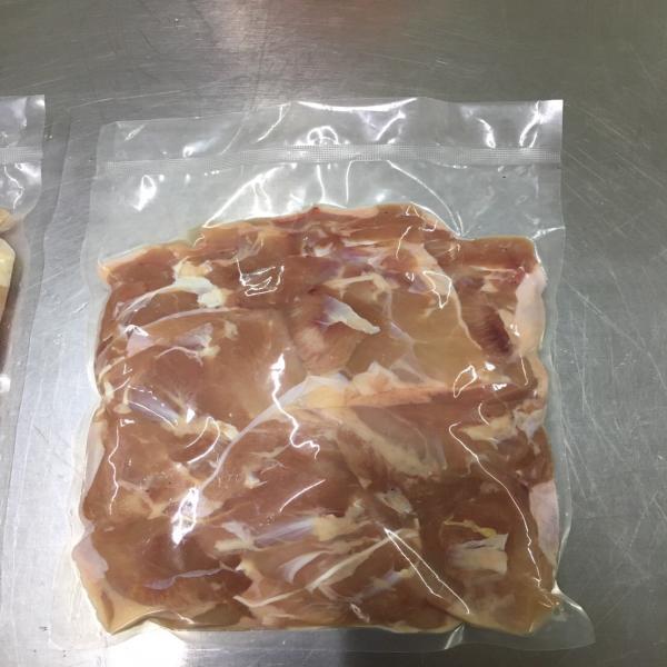 BONELESS LEG