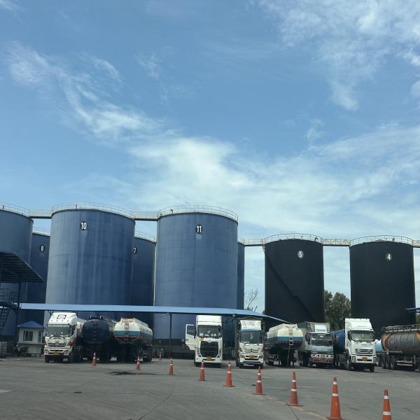 Storage Tank of Refined Bleached Deodorized Palm Kernel Oil (RBD PKO)