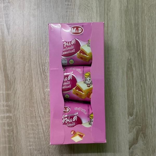 STRAWBERRY CREAM SANDWICH