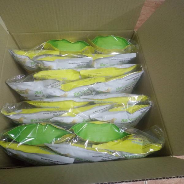 Durian Chips with Cheese Cracker