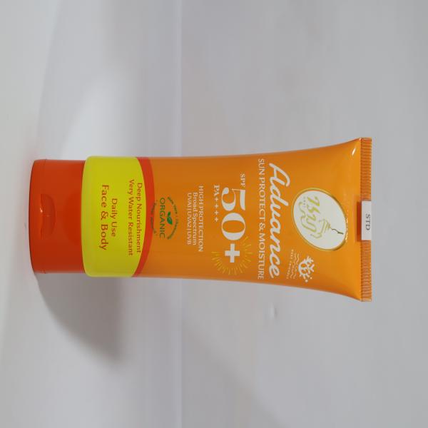 นาฏ แอดวานซ์ ซัน โพรเท็ค & มอยเจอร์ เอสพีเอฟ50+ พีเอ++++