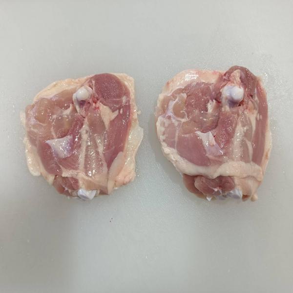 Chicken Bone in Leg, Drum, Thigh part