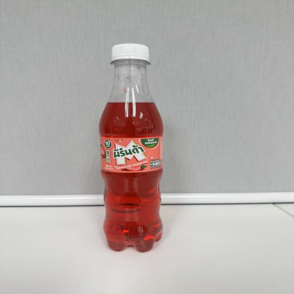 Mirinda Strawberry Korean Style Flavored Beverage