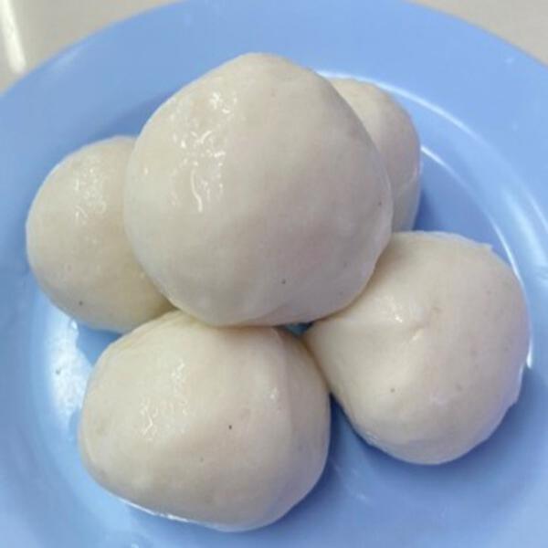 ลูกชิ้นปลามังกร แมนเอ