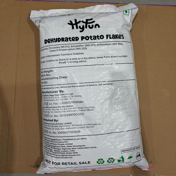 DEHYDRATED POTATO FLAKES