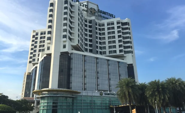 โรงพยาบาลสมิติเวช ศรีนครินทร์