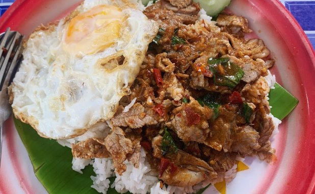 ร้านอาหารอิสลาม มูนา&มาลิณี