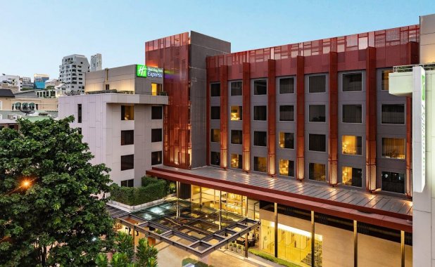 Holiday Inn Express Bangkok Sathorn